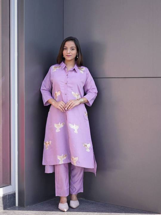 Elegant Lavender Roman Silk Kurti and Pant Set with Embroidery in Purple
