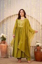 Elegant Embroidered Chanderi Silk Anarkali Kurta Set with Scalloped Dupatta in Yellow – view 8