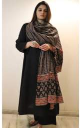 Elegant Black Viscose Chanderi Kurta Set with Printed Dupatta – view 4
